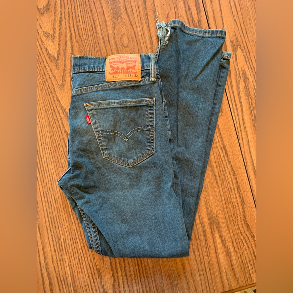 Levi 32 32 Jeans - image 2